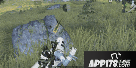 荒野行动训练反偷袭能力 从容应对偷袭的情况