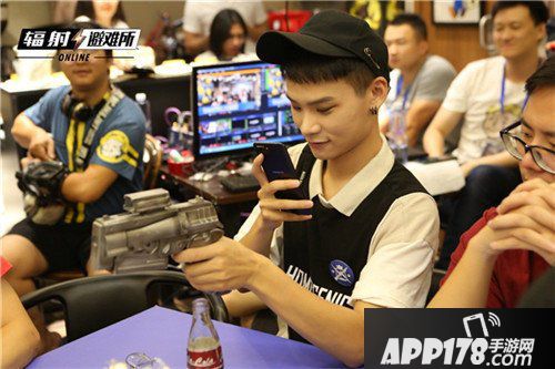 辐射避难所ol首届线下废土趴