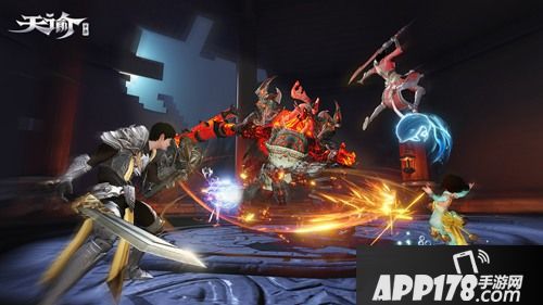 挥刀斩邪魔 《天谕》手游神祠危机重重