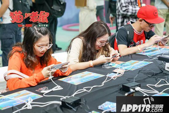 猫和老鼠手游核聚变广州站精彩回顾 童趣体验中的欢乐收获