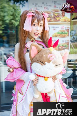 少年三国志2汉堡王联动开启