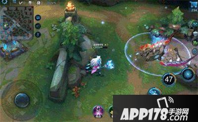 英魂之刃口袋版冰雪女王技能是什么