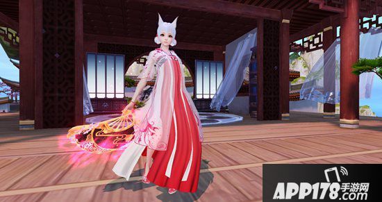 天下手游白狐系列时装上线 何时朔雪披锦绣