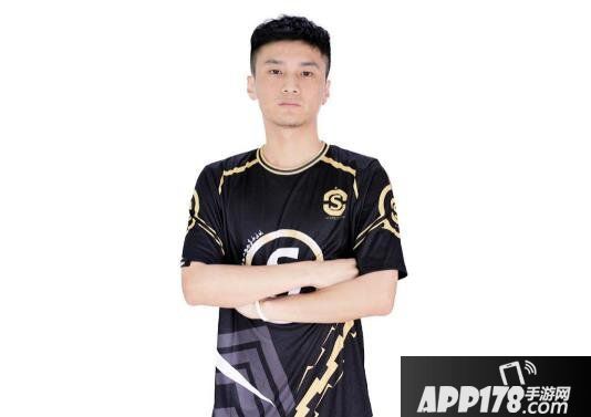 《街头篮球》FSPL新秀全记录：曾经年少成名，如今重返球场