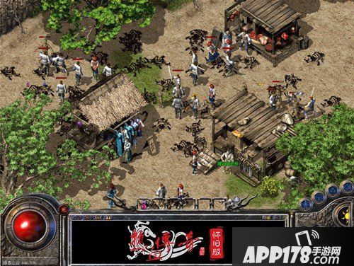 《热血传奇怀旧版》人气火爆，新服群雄人山人海一怪难求