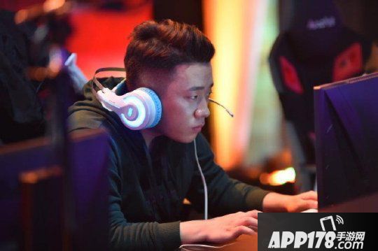 后浪崛起 《街头篮球》FSPL职业新赛季选手将分级