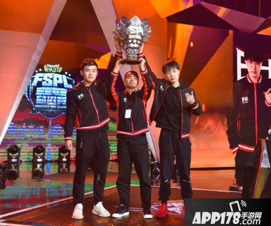 《街头篮球》FSPL赛制解析 老将新秀集体公布