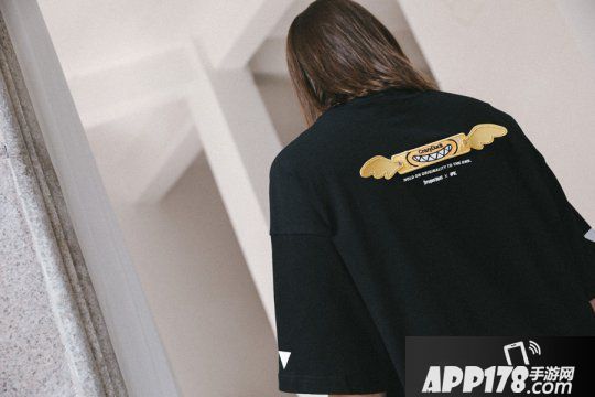 “龙之谷模玩旗舰店”天猫开业 十周年庆典周边限量发售