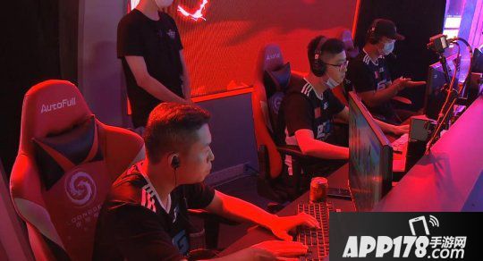 《街头篮球》FSPL职业联赛冒泡赛收官 Onestar王者归来