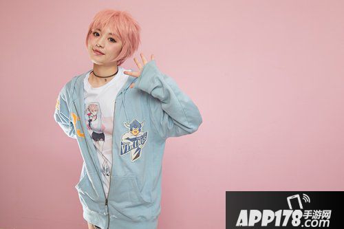 当《劲舞团》遇上“闪in”把漫画穿上身