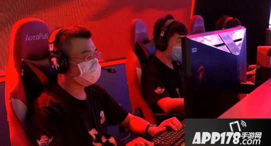 《街头篮球》FSPL精英赛收官 7.18冒泡赛终极对决