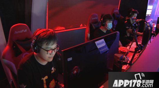 《街头篮球》FSPL职业联赛常规赛收官 Onestar&斗鱼分获小组榜首