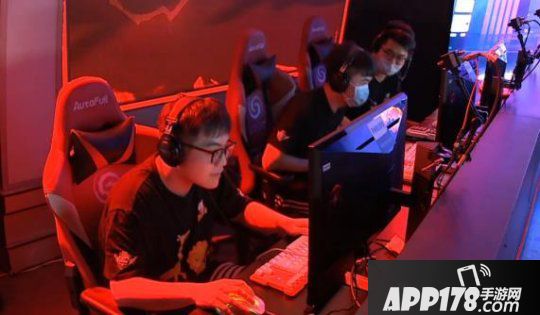 见证一哥之争 《街头篮球》FSPL本周职业B组实力大盘点