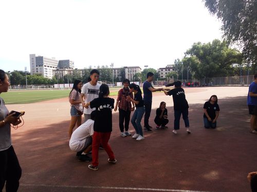 集体一起玩的游戏有哪些